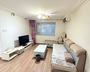 东二环龙潭 湖漪龙台电梯两居 低总价 业主诚售 看房随时