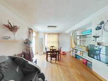 店长力荐,川沙城区位置,步行街旁边,出行便利,生活配套完善