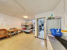 鸿博家园一区 1室1厅 56.13平