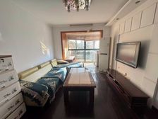 临近家乐福广场 出门有轨电车 小区中心位置 采光无遮挡 诚售