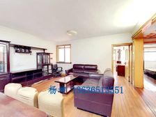 华利公寓大2居122平南朝向视野开阔采光好