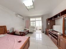 钟界沸0.5 鼓楼外大街 2室1厅 65.96平