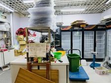 CBD东三环 小面积外卖店 正对扶梯 商圈成熟 24营业