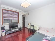 老房东委托,价钱有惊喜,致远书包房,致远书包没有用!