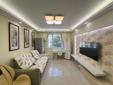 金杨模范小区,云山路地铁旁,精装全明三房,业主诚售,价格好谈