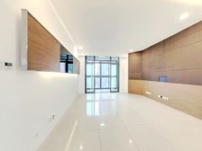 ??????????直面徐家汇公园全景,南北通三房,价格好谈