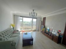 领秀翡翠山4室2厅2卫跃层户型,视野采光好,看房方便