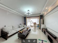 涧西区 世纪华阳五期建业品质,长申楼上,精致四室,精装带车位