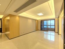 万科翡翠雅宾利 3室2厅 197.61平