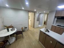 次新房 小三居 产权清晰有车位 满五V一 精装好房 南北通透