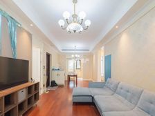 周浦镇 优质小区 体育馆对面 南北通透 超值性价比