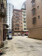 三面光自建房178个,570平面积,可代款证件齐全