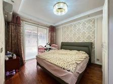 裕华路 洋房带前后院子带下跃层带2车位拎包入住!紫御美墅