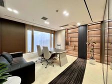 年底特惠南坪的装修!南坪高层写字楼出租,多隔间户型拎包入住!