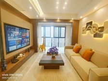 带凤凰包包 中间楼层房龄新电梯精装三房 下楼就是商业诚心出售