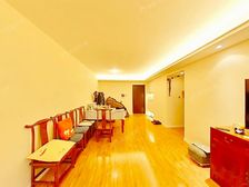 楼龄新 商品住宅 装修好 满五 近地铁 高绿化 明厨明卫