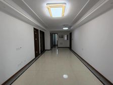 蓝光·雍锦半岛 113平3居 南向精装修 安静不临街15zh