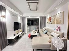 西郊半岛2房豪华装修 中间楼层 中央空调 随时看房 电梯房