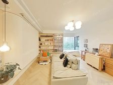 中远两湾城 3室1厅1卫 豪华装修 940万元