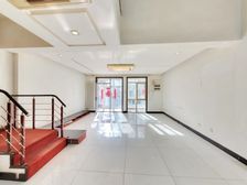 半岛蓝湾天睐园 四室三卫 带装修 有钥匙 私产满5年诚意出售