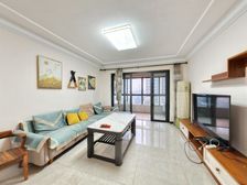 恒大华府 精装的大四房 电梯中层 户型好 采光好