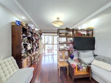 与汤臣一品同款江景,三年难出一套,空关有钥匙 西门出江边