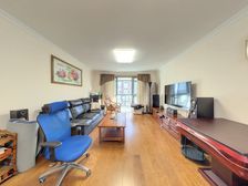 徐汇滨江 精装3房 总价朝低的一套电梯小高层3房