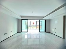 园区奥体次新房,143.73平四房,中高楼层,小区中间位置