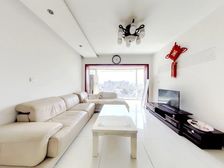 新筑公寓 3室2厅 东南