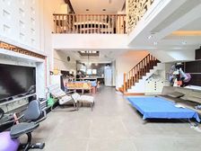 社会山花园三区 179.57平3居 南向精装修 着急出售