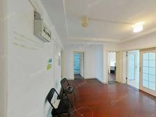 圣鑫苑 4室1厅2卫 精装修 470万元