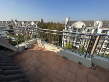 康桥地铁口 顶楼复式 建平秀沈部 带露台 超值性价比