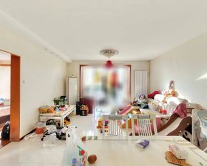 阜石路.京西大悦城.地铁6号线杨庄·御景山·3室落地飘窗车位