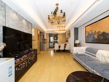 一楼带地下室 带花园 超大平方 中央空调带地暖 带产权车位