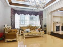 三正半山豪苑 临湖精装独栋别墅 带独立车库 大花园 上下3层