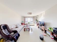 蓝郡国际花园 3室2厅 130.33平