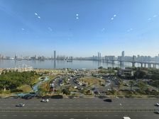 摩天轮旁丨正看江电梯口带厨房丨6加1格局丨家具全带丨随时看