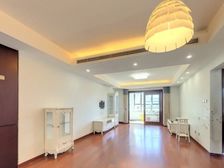 新里西斯莱公馆 3室1厅 120.65平