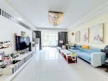 龙湖花盛香醍 洋房大三居 三面朝阳 21平大阳台 看房方便