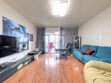 金牛花园 套三双卫,通透户型,位置安静,中间楼层,大面积