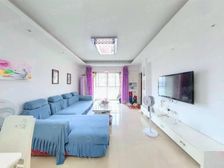 群升国际I区,南北通透3房,精装修,两梯三户