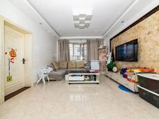 青浦新城地铁500 ,精装20万全送,边套全明,看房随时