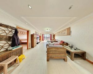世涛天朗 3室2厅 142.78平