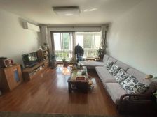 户型方正 正南正北 南北通透 集中供暖 中间楼层 价格能谈