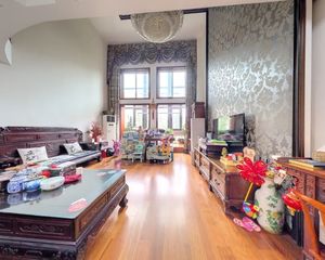 富泉花园 4室2厅 213.55平