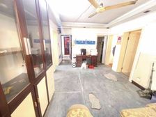 边套全明,中间楼层,生活方便 农贸市场在小区对面,房东置换