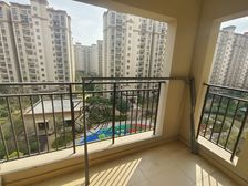 房东急售,此新小区,电梯中间楼层,价格超级低