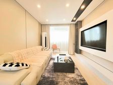 精装修,房东置换,中区电梯房,家具家电全送,业主诚心出售