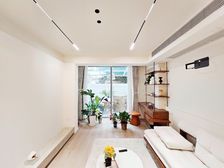 有车位,有电梯,环保材料精装,随时看房,价格好谈