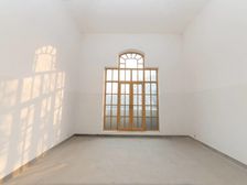 经开大学城绿城翡翠湖750平毛坯别墅 满五3500万